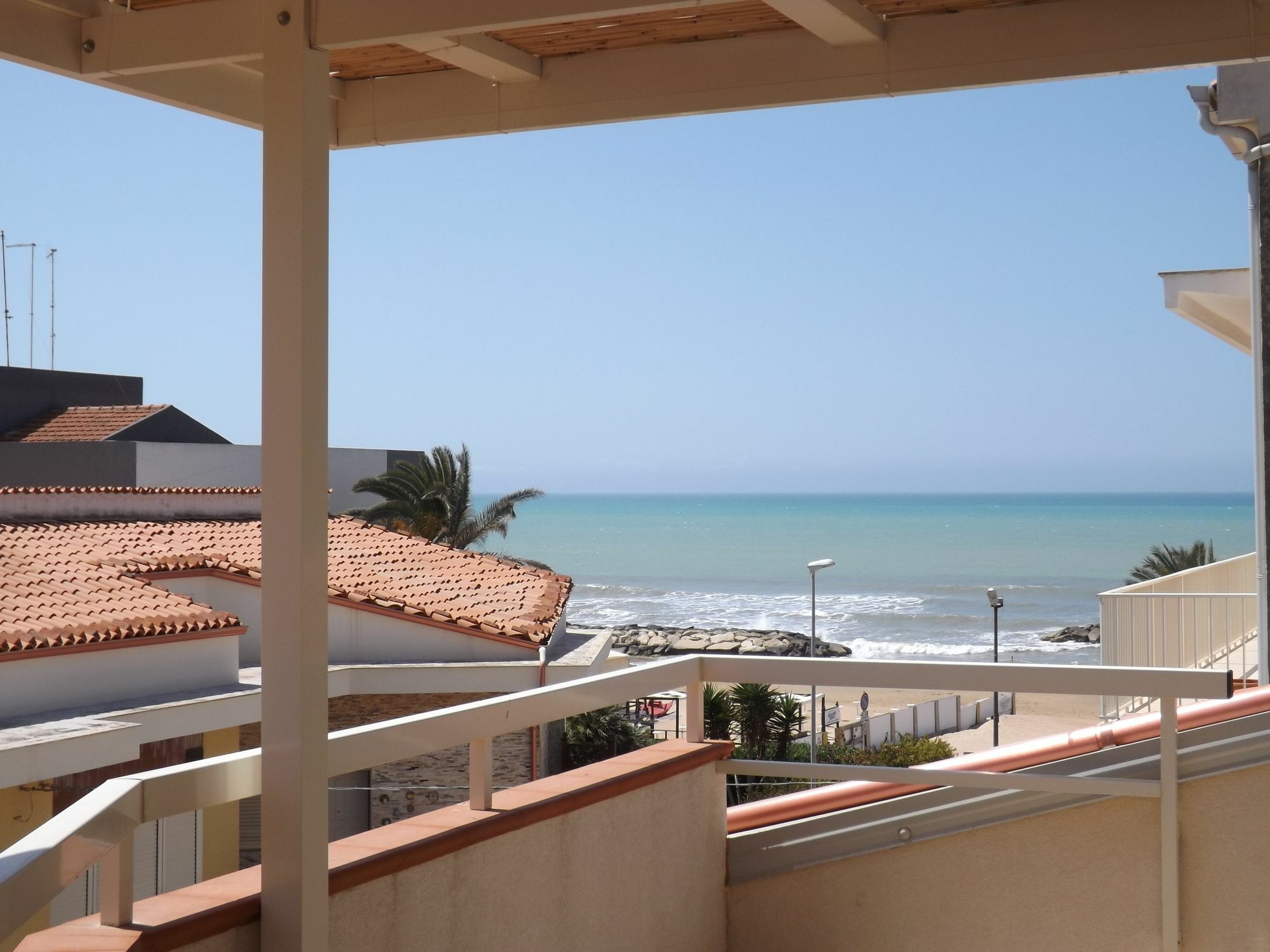 Caposud - Appartamento Sottovento Marina di Ragusa Eksteriør billede